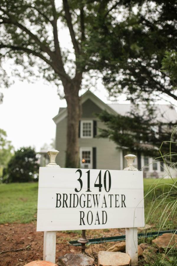 מורגנטון Bridgewater Hall Historic Inn מראה חיצוני תמונה